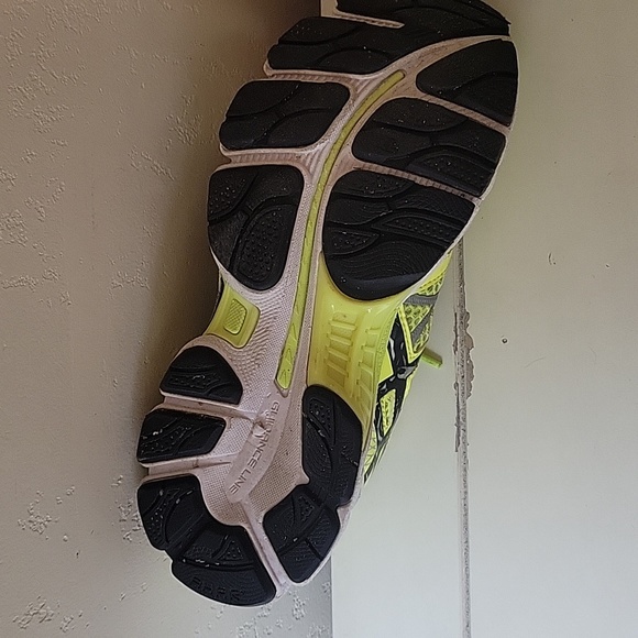 Asics Gel Nimbus 16 Woman's - Picture 4 of 5